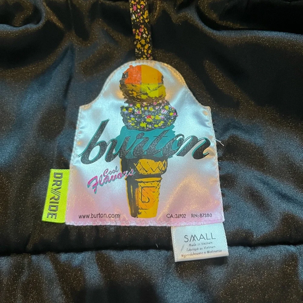 Burton Women’s Snowboard Coat - small - Picture 10 of 11
